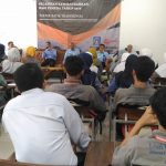 40 PEMUDA BELAJAR MEMBATIK